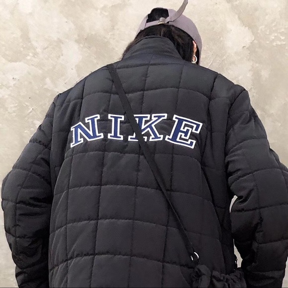 Unisex Nike vintage jacket